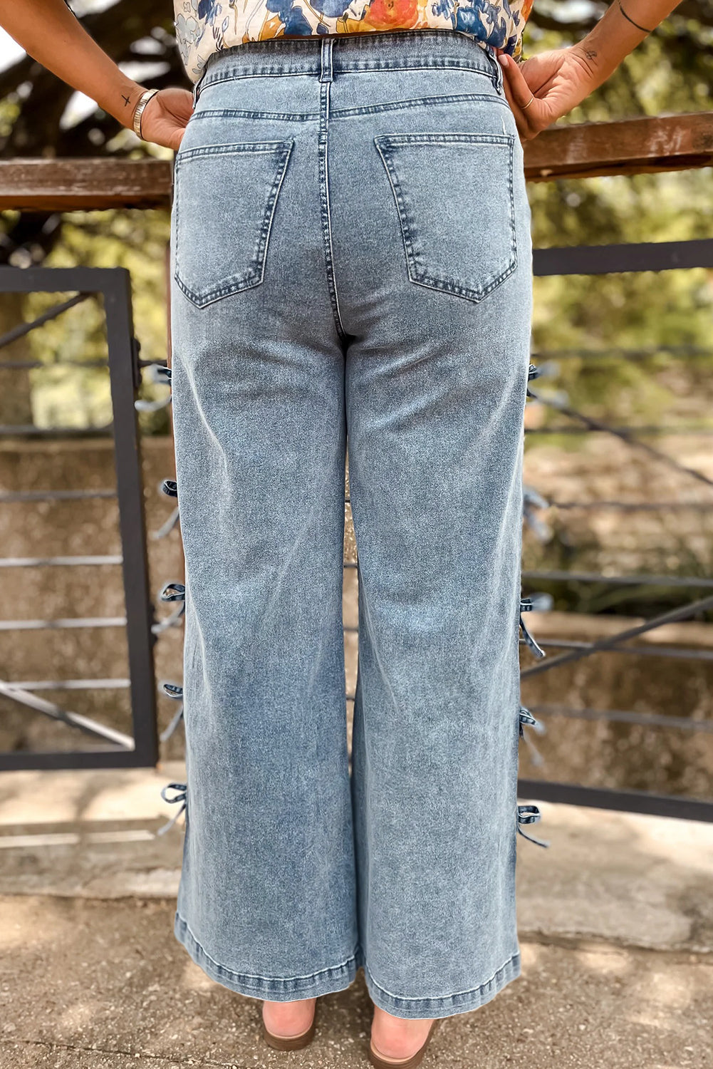 White Bowknot Side Detail Straight Leg Loose Jeans